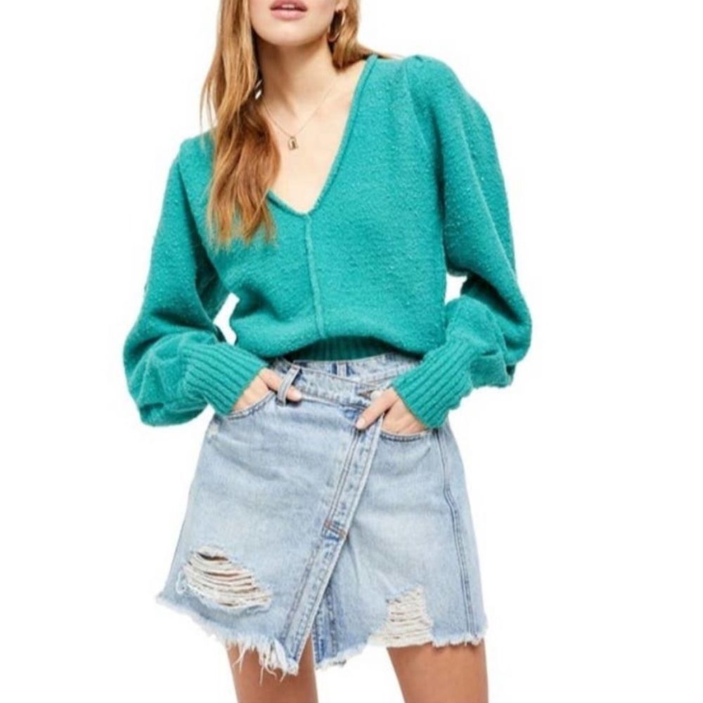 Free people reverie v neck puff sleeve sweater women’s‎ size S